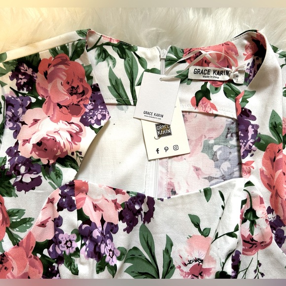 Cute Retro Bodycon Dress - Picture 2 of 4